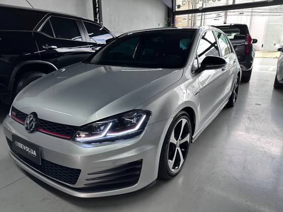 VOLKSWAGEN GOLF 2.0 TSI GTI 16V TURBO GASOLINA 4P AUTOMÁTICO VOLKSWAGEN GOLF 2.0 TSI GTI 16V TURBO GASOLINA 4P AUTOMÁTICO